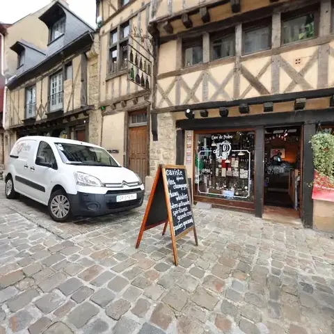 caviste spiritueux à Saint-Pavace - image 3